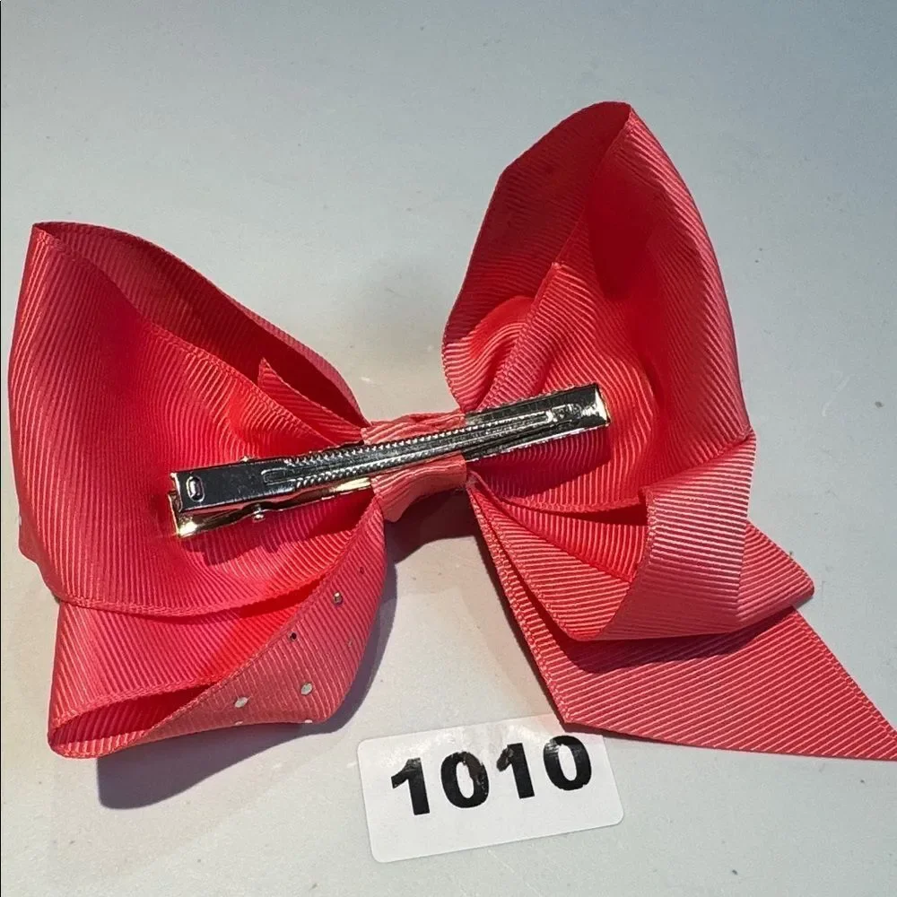 1010 Salmon  Hello Kitty Hair Bow Alligator Clip